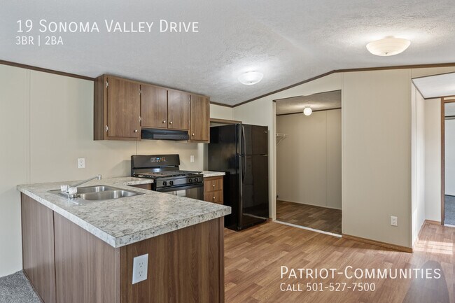 Building Photo - 19 Sonoma Dr