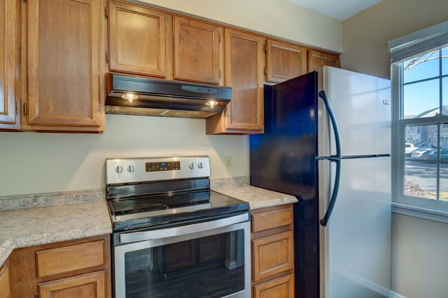 Building Photo - 4152 Charleston Dr