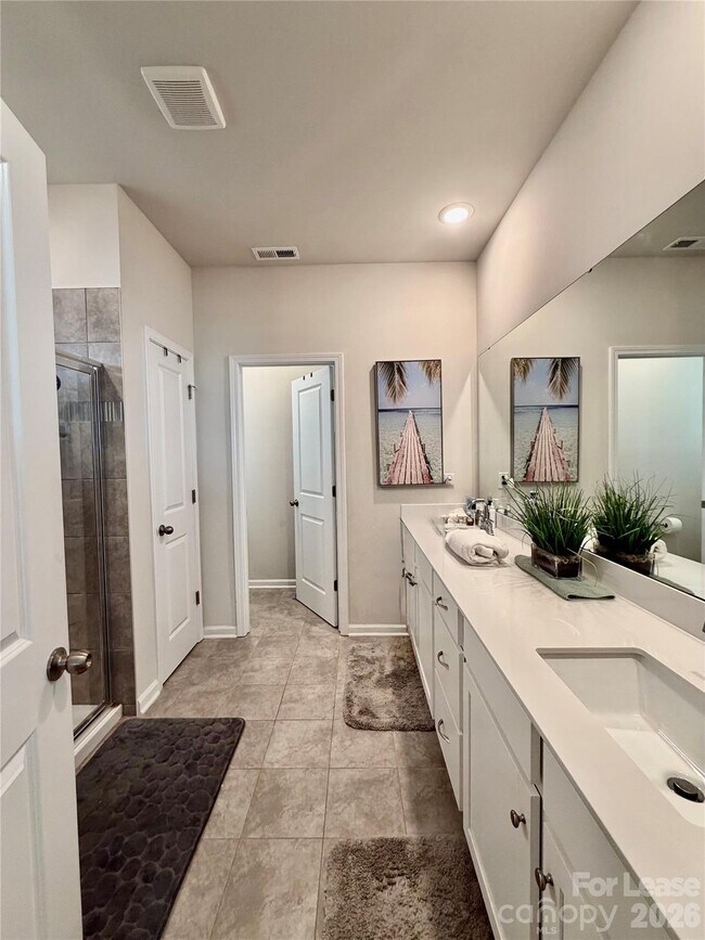 Building Photo - 4540 Potters Wheel Dr