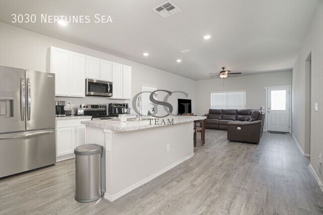 Building Photo - 3030 Neptunes Sea