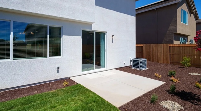 Building Photo - BRAND NEW (Solar) 4/3 Elk Grove!  Please see marketing ad for viewings.