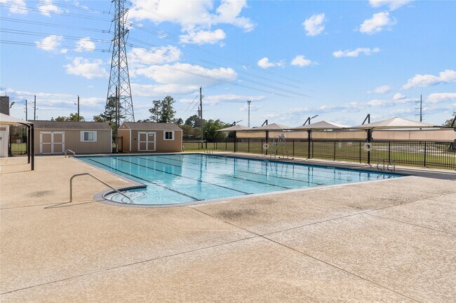 Building Photo - 17606 Forest Haven Trail