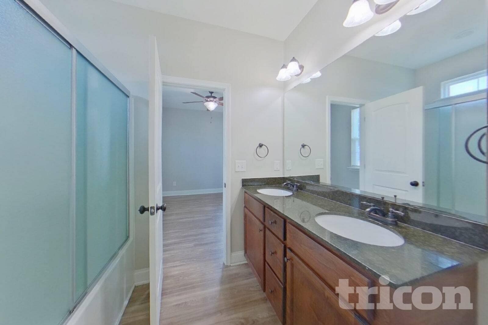 Building Photo - 11 Sedge Ct