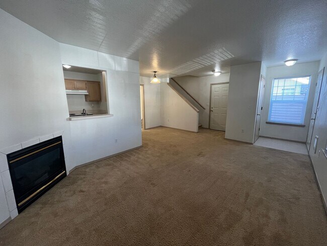 Building Photo - 8532 NE Knott St