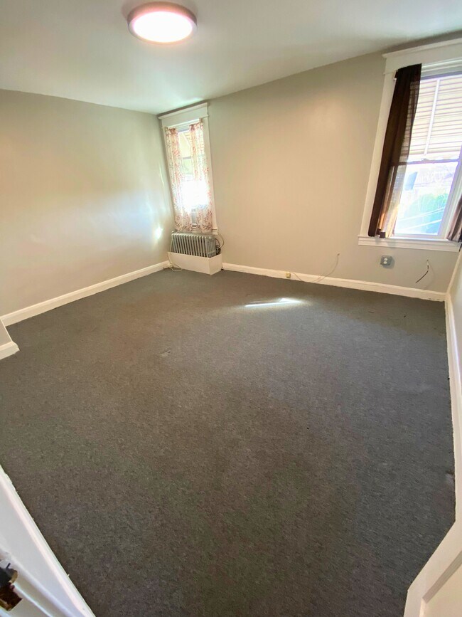 Building Photo - 4417 Kavon Ave