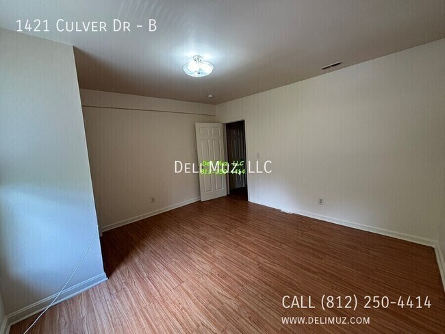 Building Photo - 1421 Culver Dr