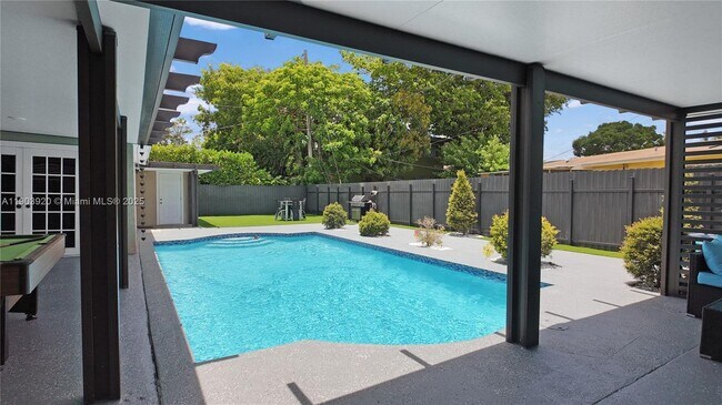 Building Photo - 801 NW 172nd Terrace