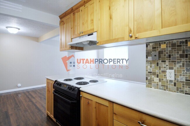 Building Photo - 4337 S 1230 W