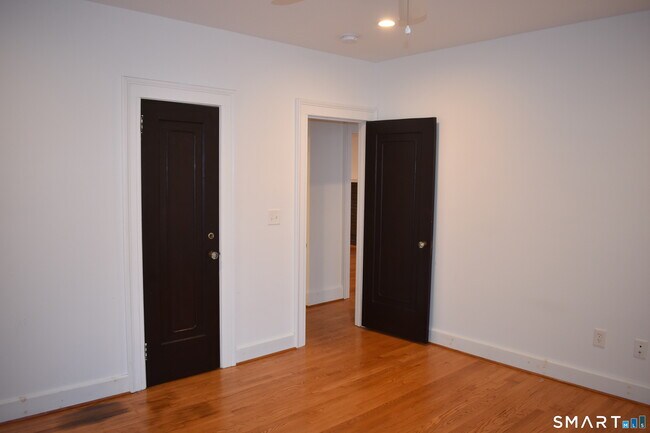 Building Photo - 151 Cold Spring St