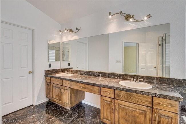 Building Photo - 8344 Snowmass Dr