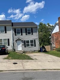Building Photo - 3705 Trent Cir