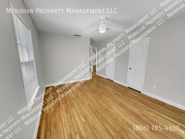 Building Photo - 2301 35th St