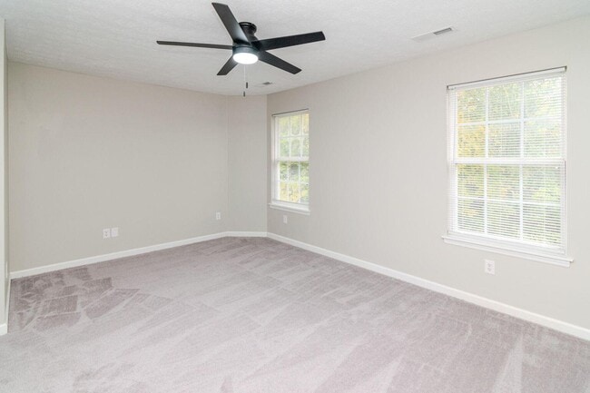 Building Photo - 2539 Danielle Ln