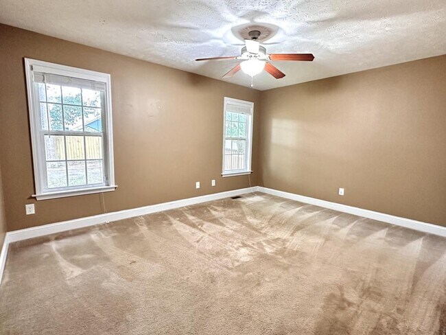 Building Photo - 2928 Prioress Dr