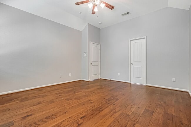 Building Photo - 146 Black Swan Pl