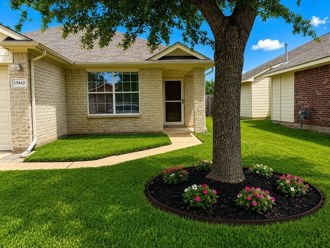 Building Photo - 15842 Little Miss Creek Dr