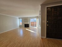 Building Photo - Virginia Vale Large 3 Story 3 Bedroom 2 1/...