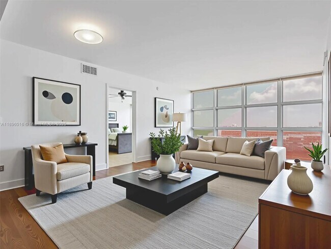 Building Photo - 50 Biscayne Blvd