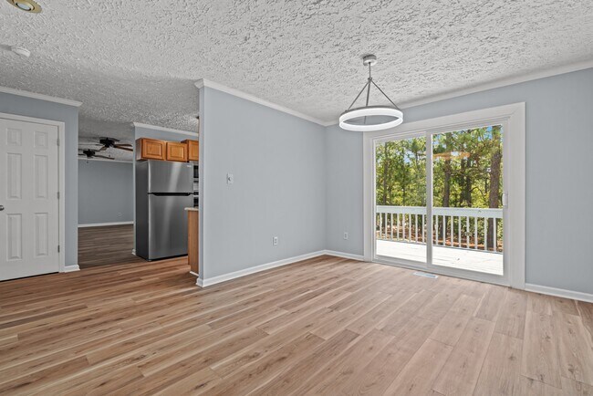 Building Photo - 74 Dove Trail