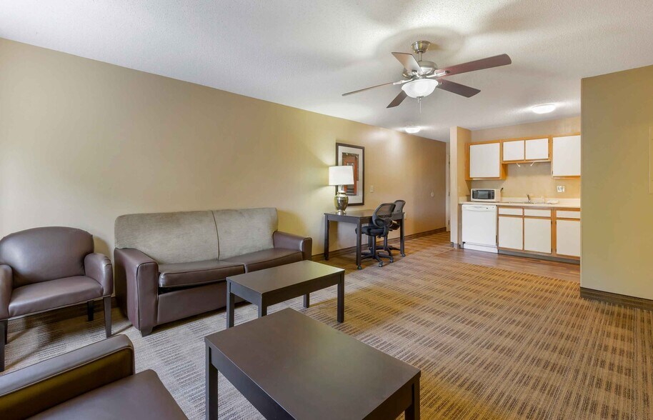 Building Photo - Furnished Studio-Fort Worth - Southwest