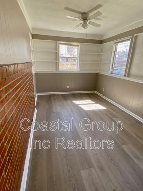 Building Photo - 3612 Terry Dr