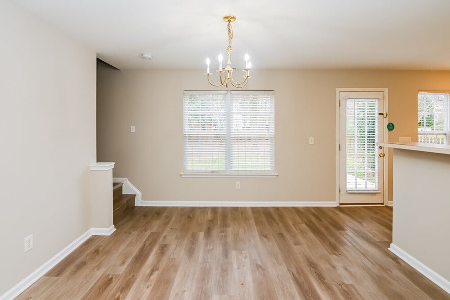 Building Photo - 6504 Wild Orchid Ct