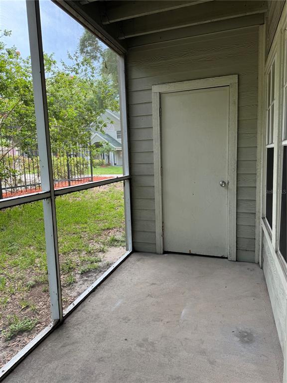 Building Photo - 6064 Westgate Dr