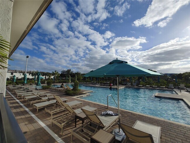 Building Photo - 2353 NW 122nd Ter