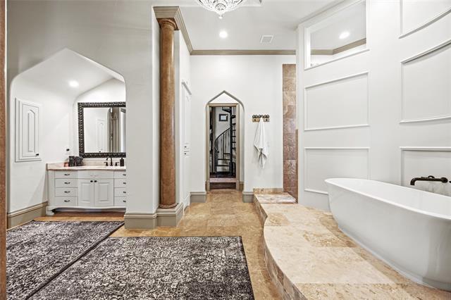 Building Photo - 1237 Wales Dr