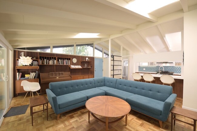 Building Photo - 19737 Hamlin St