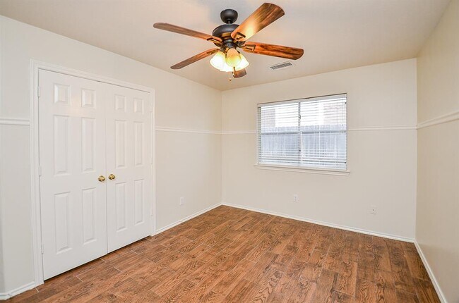 Building Photo - 3268 Jessica Ct