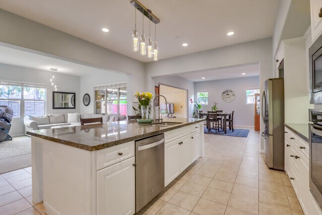 Building Photo - 3637 Alander Ct