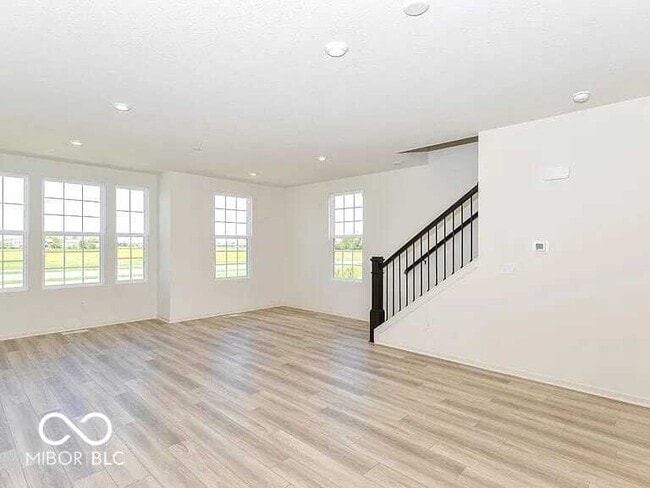 Building Photo - 1740 Blenker Dr