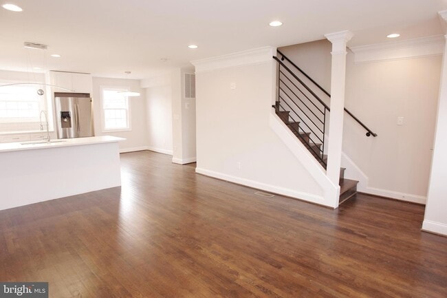 Building Photo - 12307 Chesterton Dr