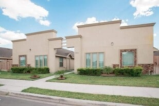 Building Photo - 2208 Taxco Ct