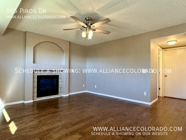 Building Photo - 965 Piros Dr