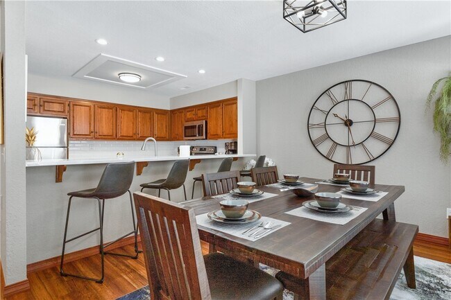 Building Photo - 6 Connie Ln