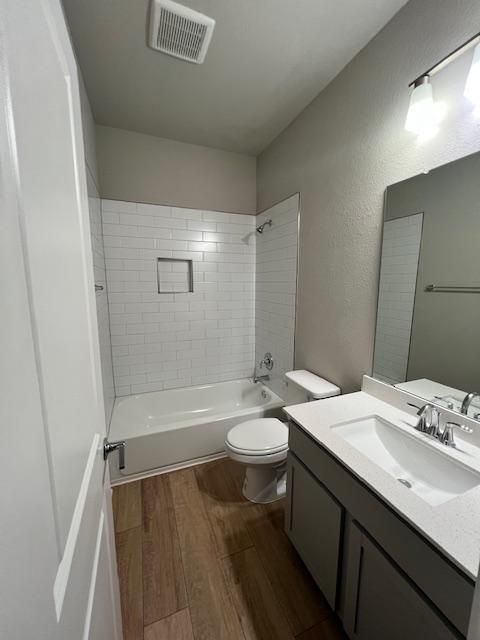 Building Photo - 123 Pinnacle Lane - #A