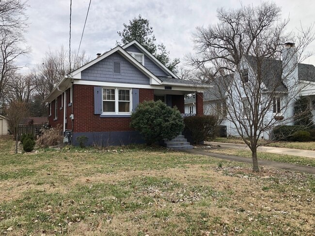 Building Photo - 2228 Talbott Ave