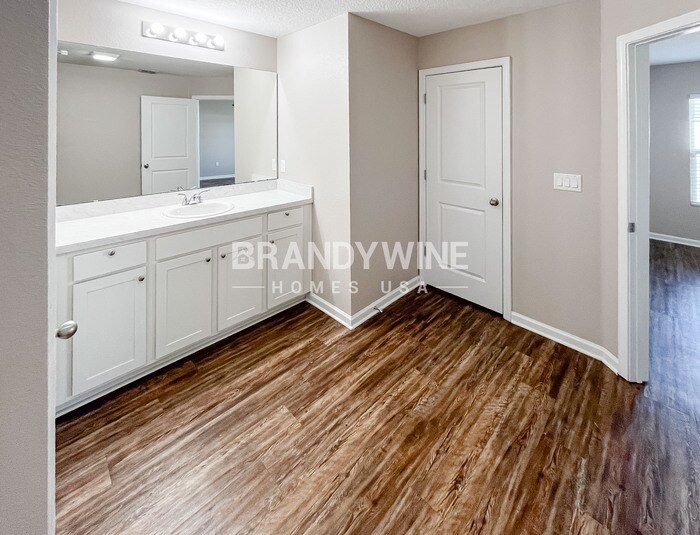 Building Photo - 1838 James Madison Ct