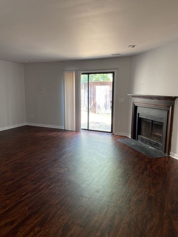 Building Photo - 10717 Greta Lynn Ct