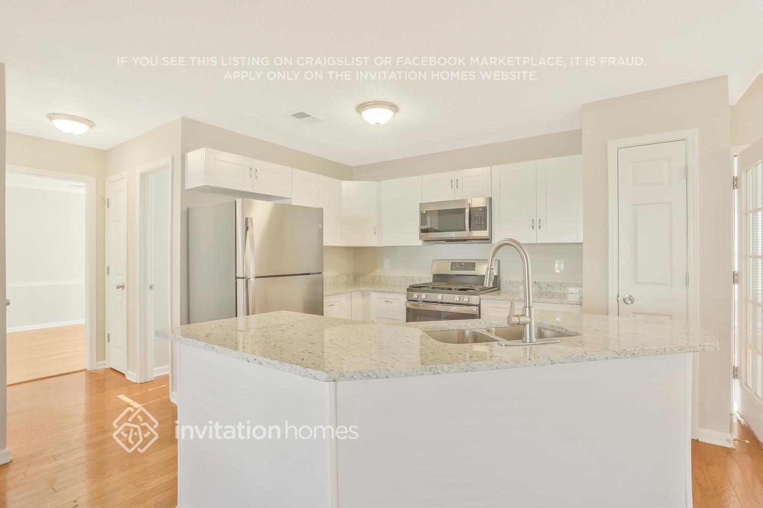 Building Photo - 2905 Granville Dr