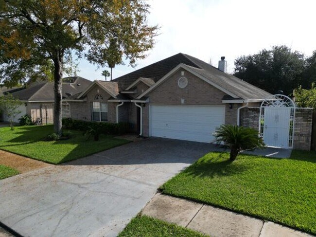 Building Photo - Gorgeous 4 bed/ 2 bath home in Sharyland Plantation (Mission, TX)