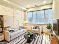 Building Photo - 1802 11th St NW