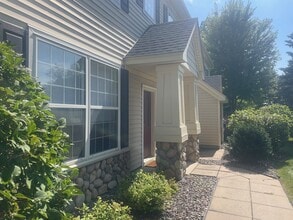 Building Photo - 13925 52nd Ave N