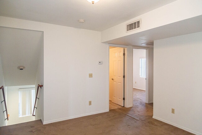 Building Photo - 4751 N Flowing Wells Rd