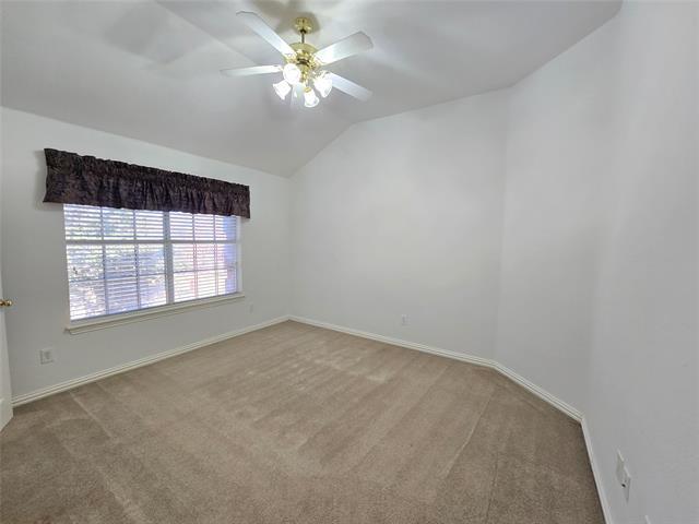 Building Photo - 11801 Waterford Ln