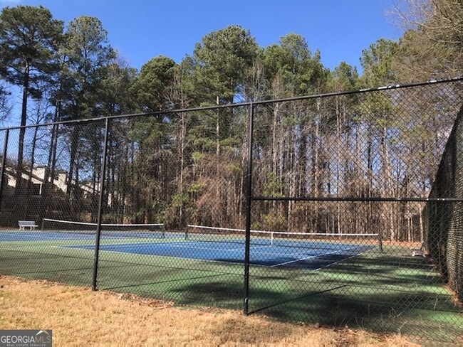 Building Photo - 601 Ridgefield Dr