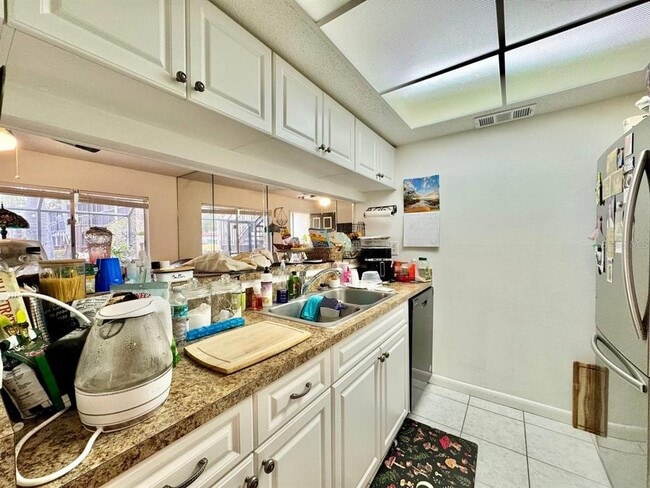 Building Photo - 2420 Winding Creek Blvd