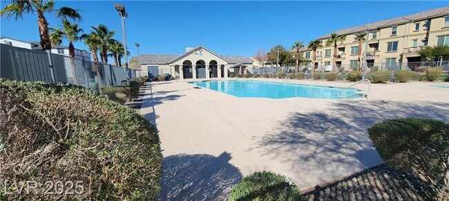 Building Photo - LOCATED JUST MINUTES FROM NELLIS AFB IN GU...